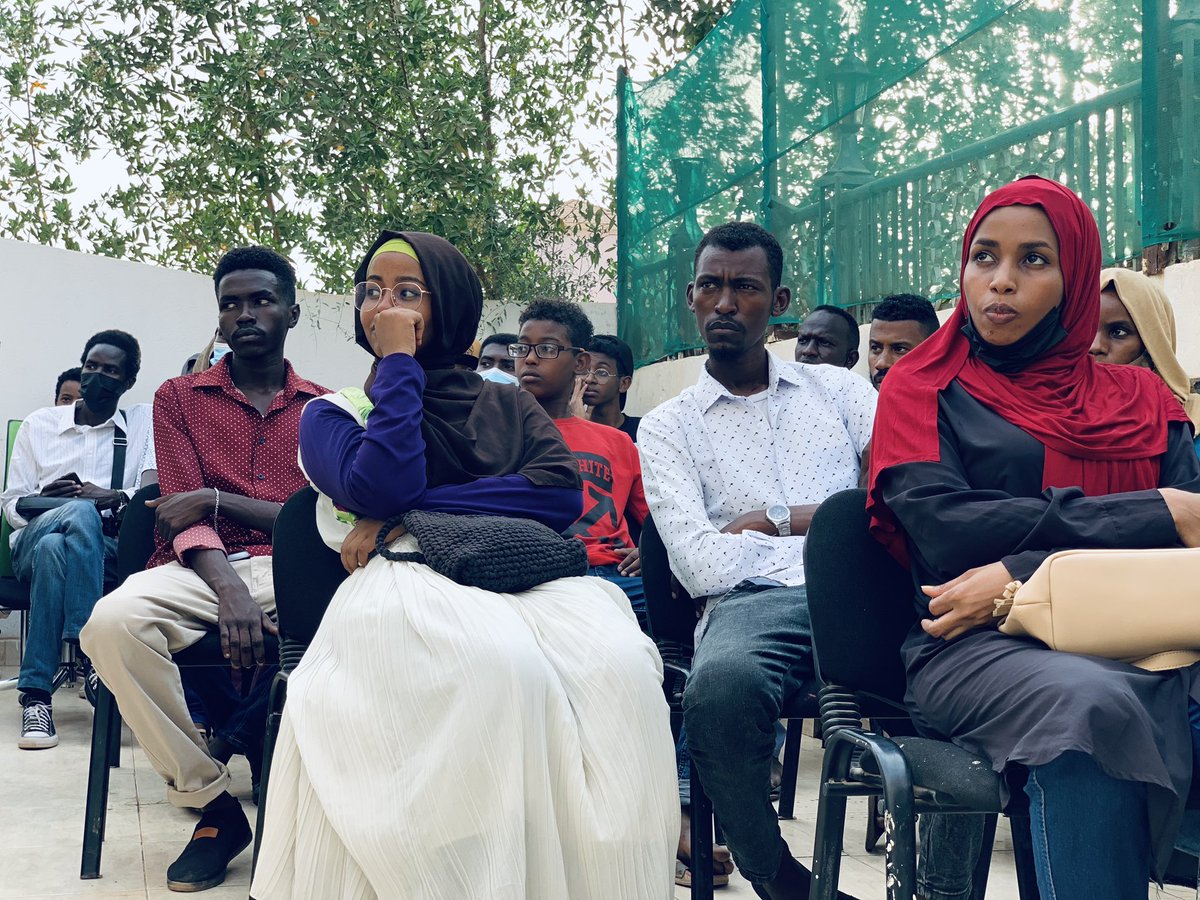colorsudan's tweet photo. جانب من ورشة  "كيفية التقديم للمهرجانات السينمائية"اليوم بالمعمل المدني-الخرطوم

٥ يونيو ٢٠٢١م @hajooj https://t.co/geqMVymNAz