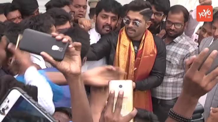 Vamsi33150248's tweet photo. Wishing u many many happy returns of the day dear @AmitLipunkumar
May you have a blessed year ahead
#HBDAmit https://t.co/2T1I9MFhP0