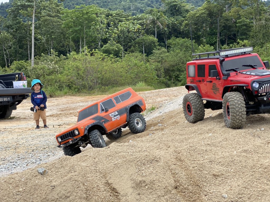 zain73958741's tweet photo. Little son love Crawler & Adventure
#RCWorld #Redcat #REDCATcrawler
#RC #LandRover
#Kids
#AdventureTime #D99s https://t.co/jDxIZOHTXW