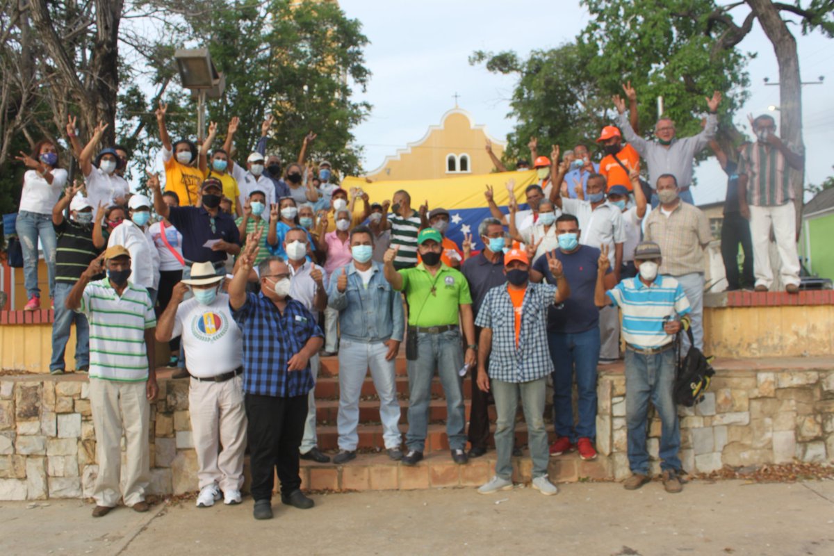 ADcolina1's tweet photo. Desde el Municipio Colina, Estado Falcón, comprometidos con el #acuerdodesalvacionnacional  seguimos Unidos y en la lucha.  #VacunasParaTodos #SalvemosAVzlaEnUnidad @jguaido @sirit_eliezer @delsasolorzano @williamsdavila https://t.co/oaxKdHSNcH