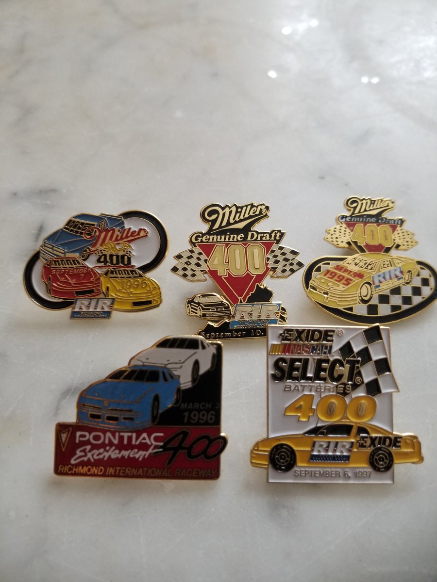 TALKNER's tweet photo. GIVEAWAY TIME

LOT of Old School Items..
Mark Martin Wallet and some Old Event pins from @RichmondRaceway 

LIKE
FOLLOW
SPREAD THE WORD 

WINNER drawn Sunday 6-6-21
GOOD LUCK 
#MAKEPEOPLESMILE https://t.co/XxPWj7YMuZ