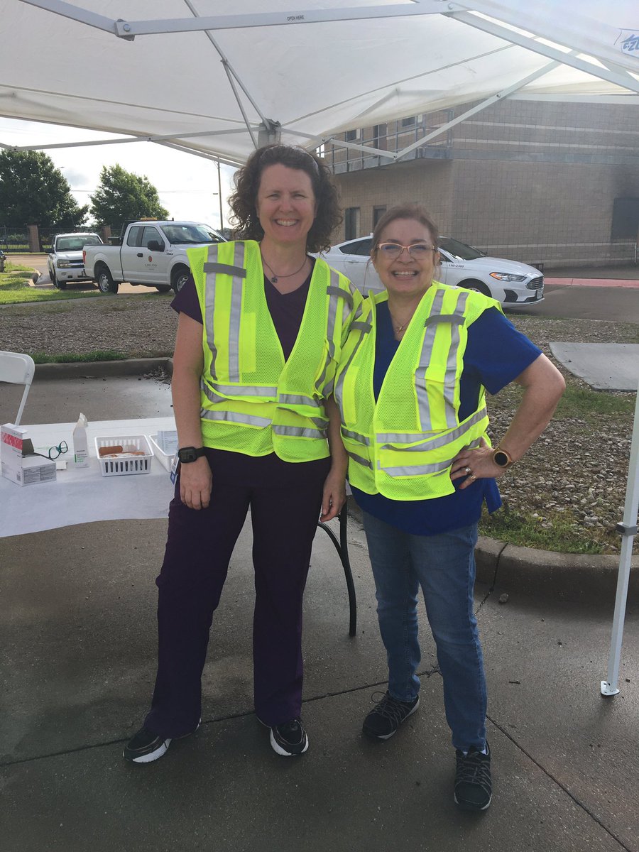 RnGilliland's tweet photo. Giving Covid vaccines to GISD students and Garland community members. Come on out!! https://t.co/pcyAgisO9X