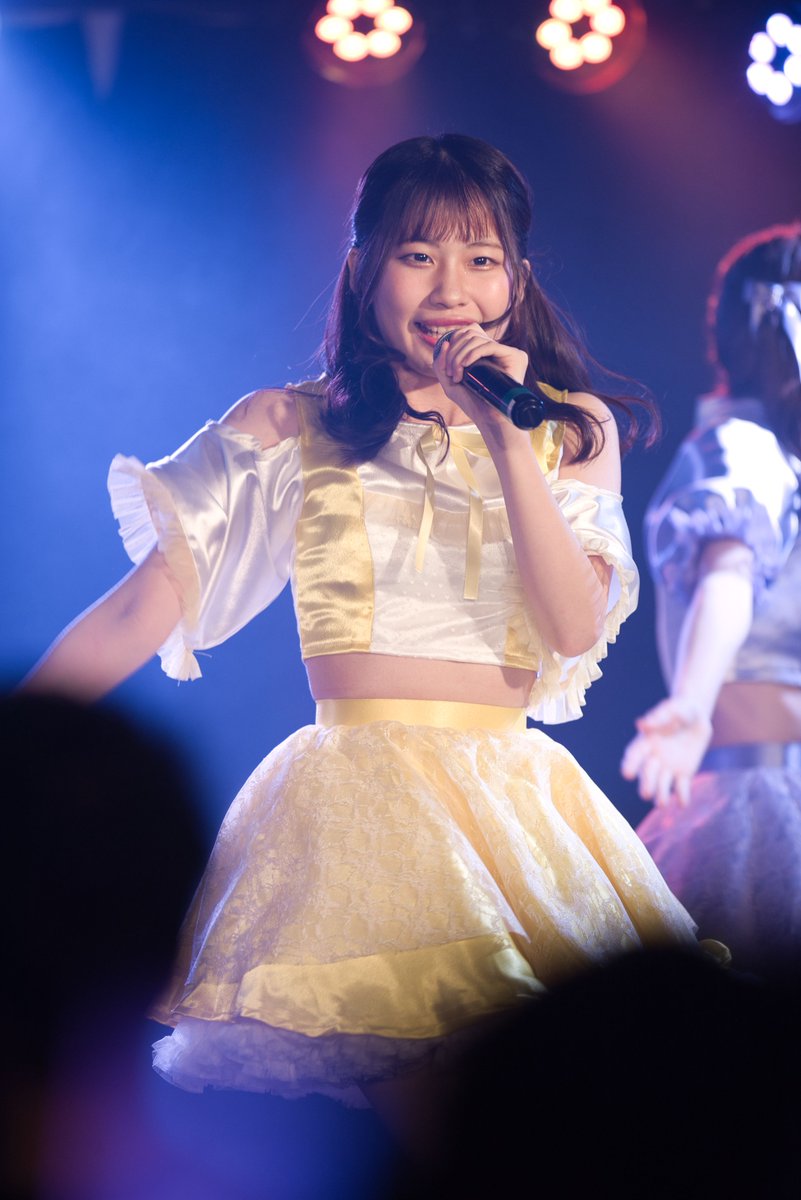 ootora0730's tweet image. 20210605　秋葉原@COSMICLAB
pamplepopお披露目LIVE
森元彩乃(@ayatun0410 )さん
整理番号99ほぼ最後の入場だったので
これで精一杯だった。
#ぱんぷるぽっぷ
#pamplepop
#森元彩乃