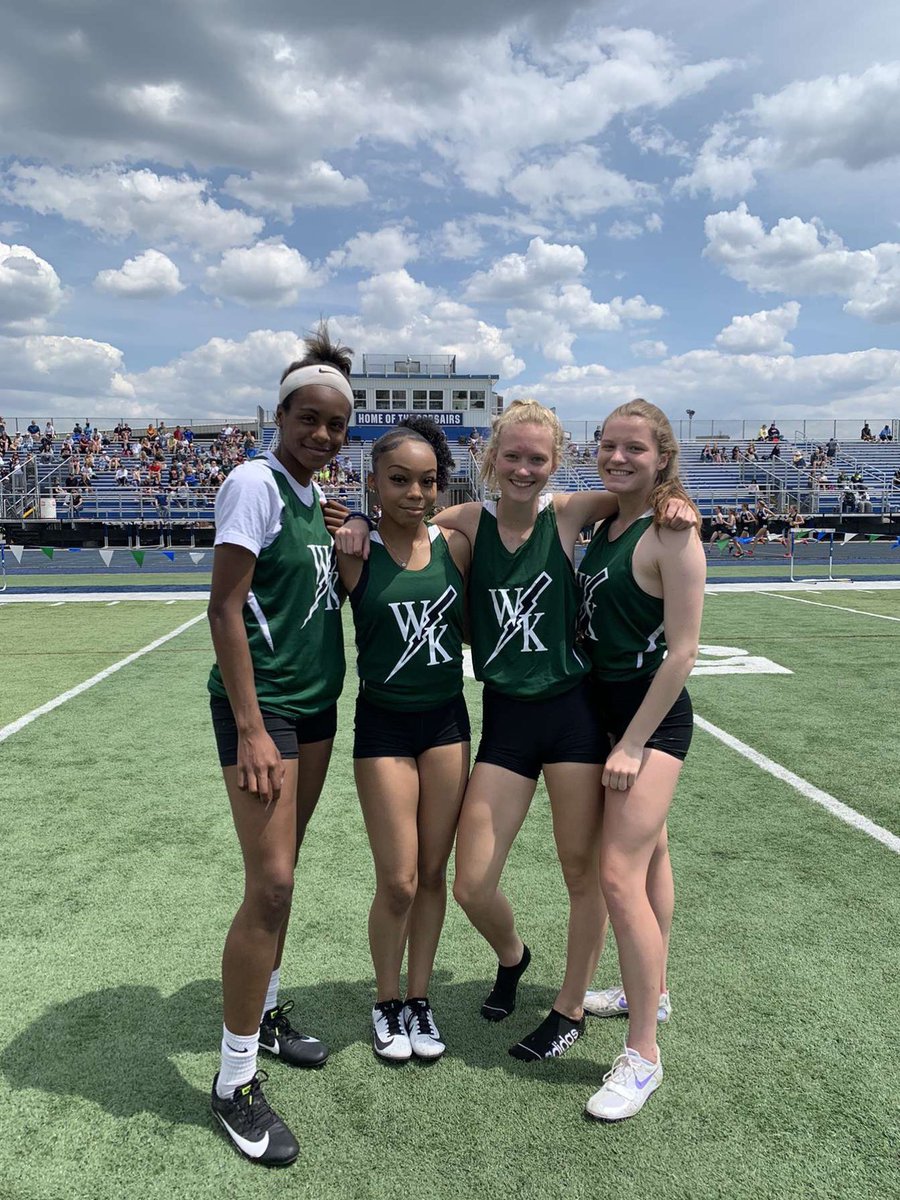 Waterford Athletics (@wsdathletics) on Twitter photo Good luck to our <a href="/WKHSCaptains/">Waterford Kettering</a> Track Athletes competing today in the State Finals! 4x100 D.Thomas, E.Craft, G.Daniels, A.Gaytan; LongJump D.Thomas; 100m G.Daniels; 4x100 and 4x200 M.McClerren, C.Jones, A.Bellamy, B.Watson; 200m C.Jones. Good luck to our <a href="/WKHSCaptains/">Waterford Kettering</a> Track Athletes competing today in the State Finals! 4x100 D.Thomas, E.Craft, G.Daniels, A.Gaytan; LongJump D.Thomas; 100m G.Daniels; 4x100 and 4x200 M.McClerren, C.Jones, A.Bellamy, B.Watson; 200m C.Jones.
