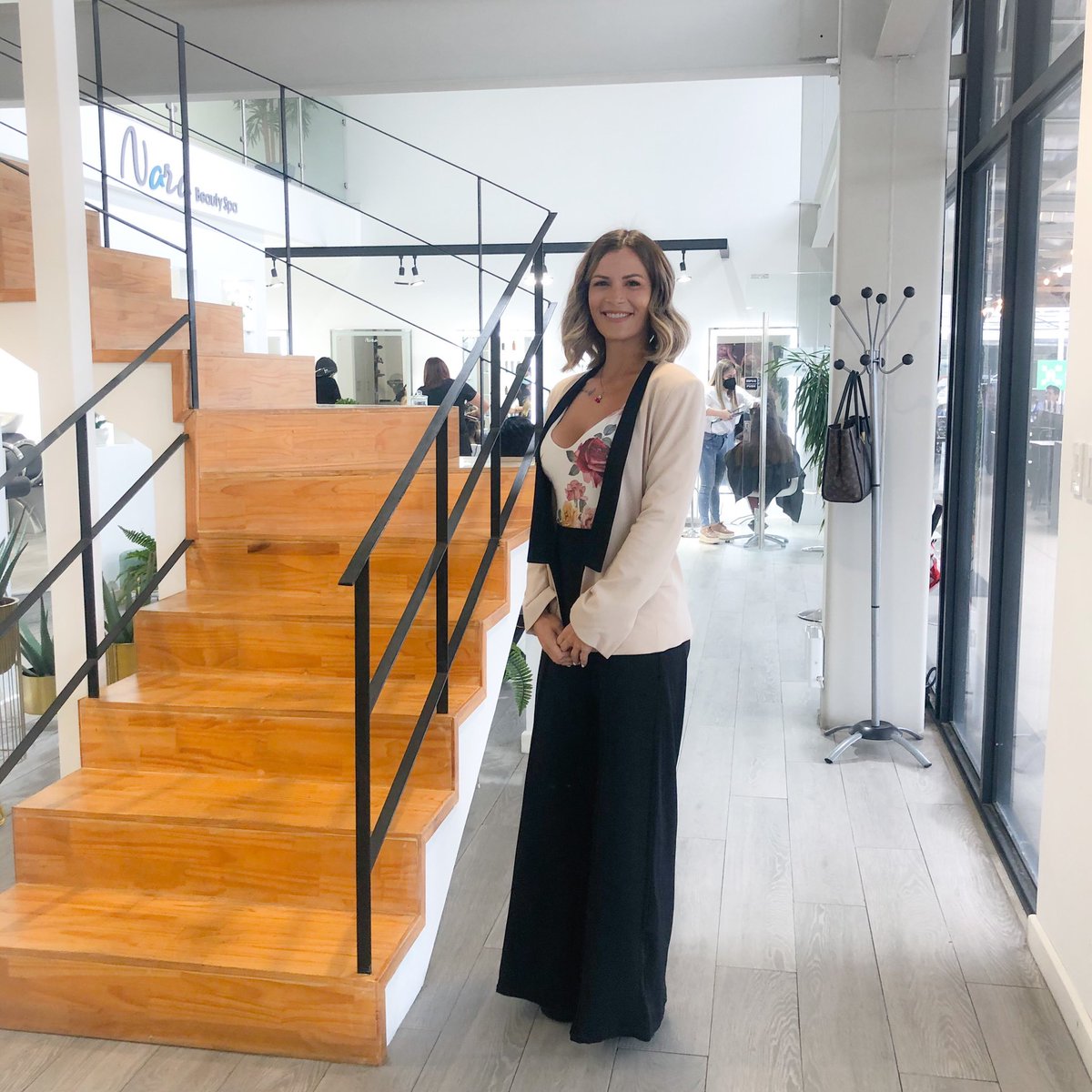 RachelSin's tweet image. Sasha in the #DinnerJacket, take additional 10% off sale with promo code “WFH” #NowOnSale bit.ly/34241u9