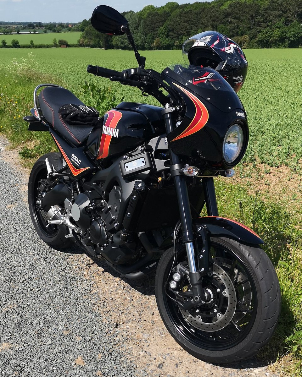 RichardHiggott's tweet photo. Out for a blast in the Leicestershire countryside #lc900 #velocitymoto #xsr900 https://t.co/rbWdH3pwym