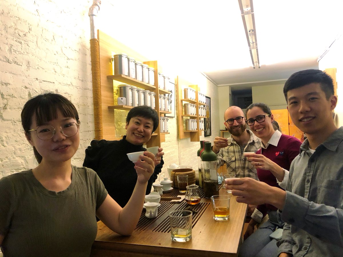 teadrunknyc's tweet photo. We invited our local Tea Drunks to join us at the tea house for Tea Club guided tasting last weekend. We had so much fun tasting tea and learning together with you all in person and on Zoom! 😝
#teaclub #teahouse #guidedtasting #tasting! https://t.co/E47p2X5ctM