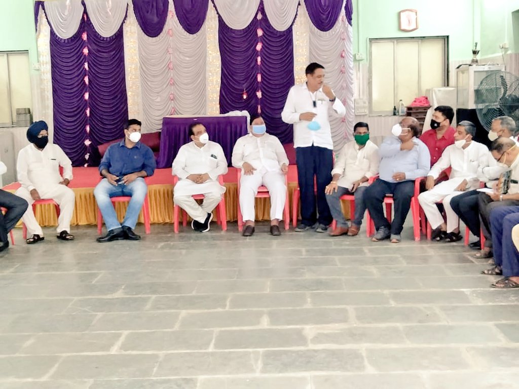 GaneshYadavINC's tweet photo. Attended the Sion Koliwada Assembly meeting organised today at Pratiksha Nagar chaired by Sr VP Incharge @madhuannachavan ji and organised by SCDCC Pres Hukumraj Mehta ji, SCDCC WP Kachru Yadav ji and Lakshman Kothari ji. https://t.co/yC8eGWzjd5