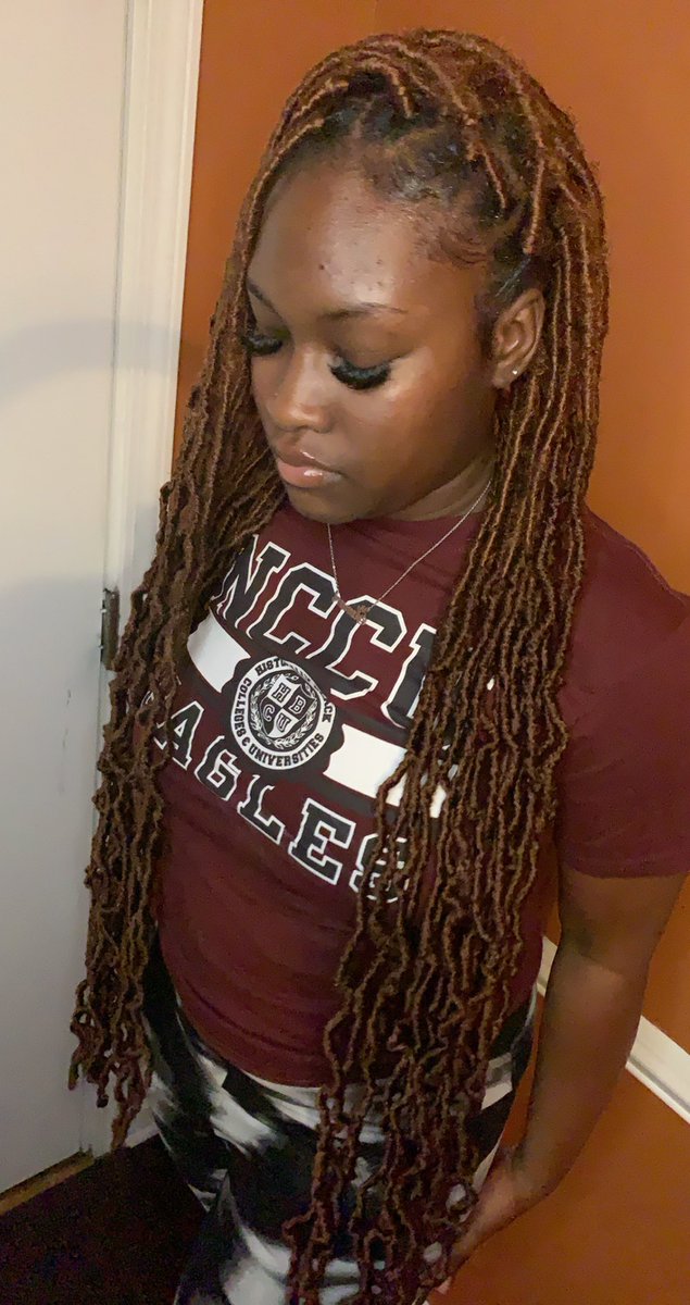 36 inch soft locs🦋🦋🦋 color 30 was used to achieve this look, done in 4 hours 😍✨ book the look! #locextensions #softlocs #butterflylocs #nccu #nccu25 #ncat #wssu #winstonsalembraider