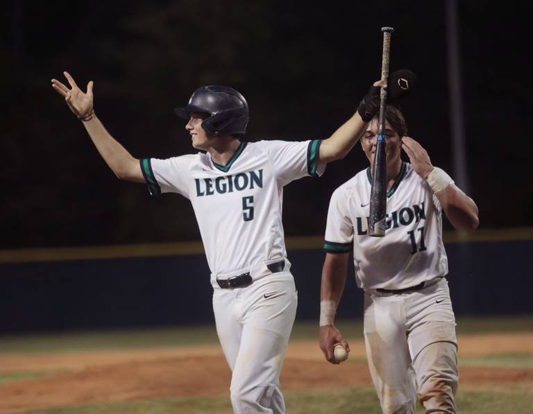 RHHerald_Preps's tweet photo. Some pictures from @LCAAthletics1 baseball's win last night ⤵️

For full gallery and video and story, use link below (📸 @TracyK_Herald; 📝 @alexzietlow05): https://t.co/yZPr9bSffZ https://t.co/7JDFYMekRS
