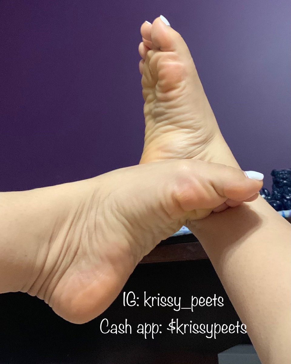 Goddess Krissypeets tweet media