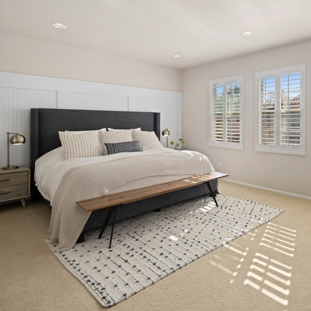 Condosetc's tweet photo. Stop by 107 Vermillion to see this beautiful home.  Sat &amp; Sun 11 AM - 3 PM.  4 Bed + 3 Ba with downstairs bed and bath, an oversized master suite to die for and a garage fully equipped with storage and EV Charging #QuailHill #OpenHouse #IrvineRealEstate #VeronicaHicks #CondoQueen https://t.co/s7hcf1VNuO