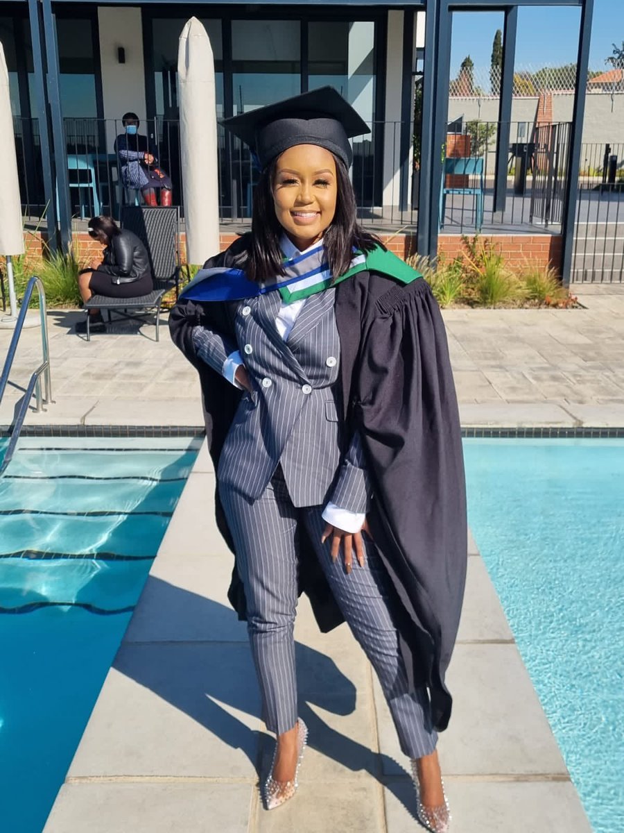 boitty_m's tweet photo. Got to celebrate my second qualification today 🥺❤️2 belted hun❤️ https://t.co/U5txcSznej