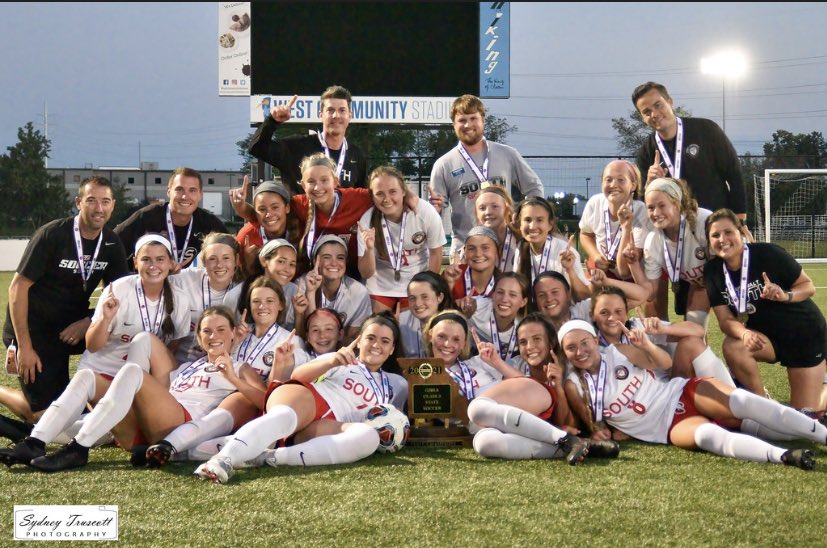 mooreallyy's tweet photo. I seriously can not even describe how proud I am of this team. We had a mission from the very beginning of the season, and we finished it. Thank you to our amazing coaches for pushing us to be the best every day. This was OUR PERFECT SEASON🤍💍 @FZS_Soccer #usnoti https://t.co/SpHEAbpfj1