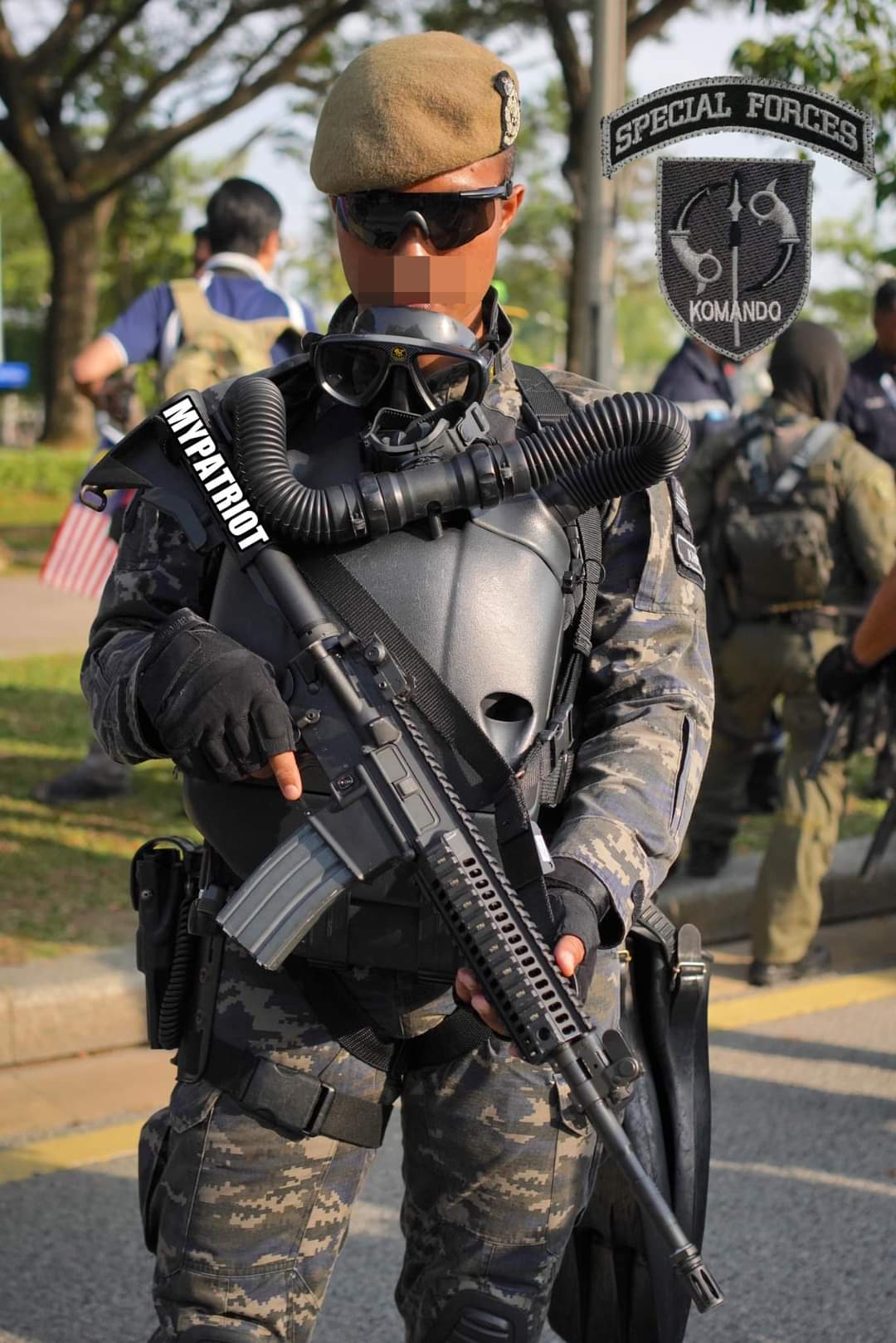 Dzulfazli Rosli On Twitter Rt Fs Dagger Spotted Vat 69 Commando With Frogs Rebreather Unit Full Range Oxygen Gas System Utk Commando With Mode Rebreather Mod Twitter