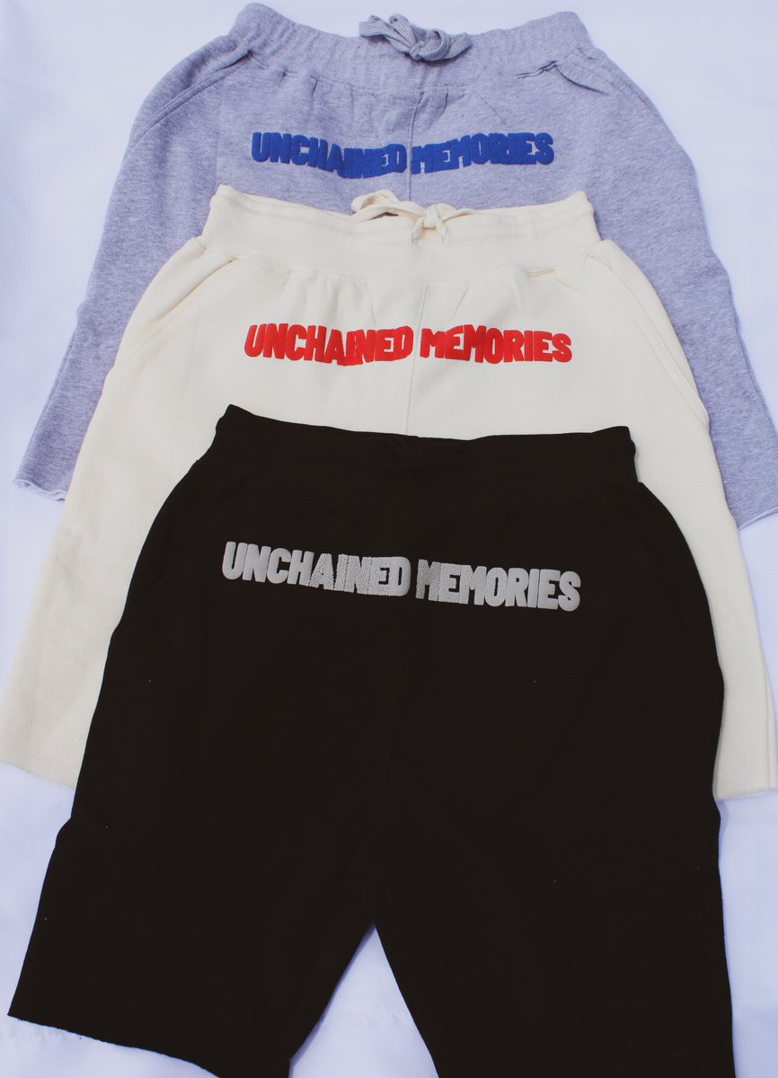 SeanCarter_21's tweet photo. We all know we got to keep our sneaky links to ourselves😈🤫 but these we just can’t keep quiet about 🤪 Our new Sneaky Link Sweatshorts are available now. Limited quantities hit me up if interested. https://t.co/254wM9m8jT