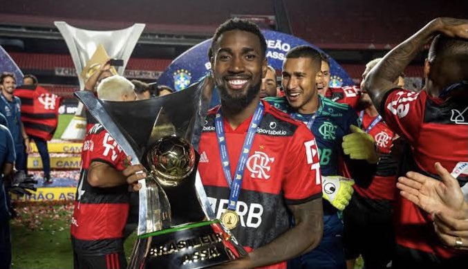 _FlaRaiz's tweet photo. Gerson está Oficialmente fora do Flamengo.
Ele sai com 8 títulos conquistados: 2 Campeonatos Brasileiros, 2 Supercopas do Brasil, 2 Campeonatos Estaduais, 1 Libertadores e 1 Recopa.
Sucesso e até logo. Ídolo! https://t.co/62qYWPxUvQ