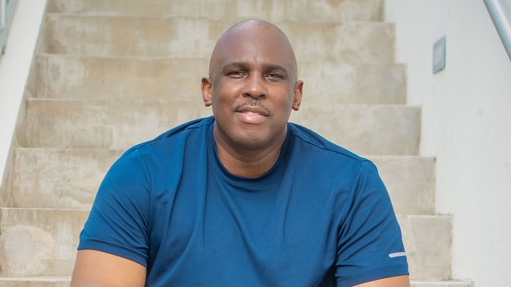 BooksbyPreach's tweet image. It's 90+ degrees in Washington, DC. Cool out with some lemonade and intrigue.