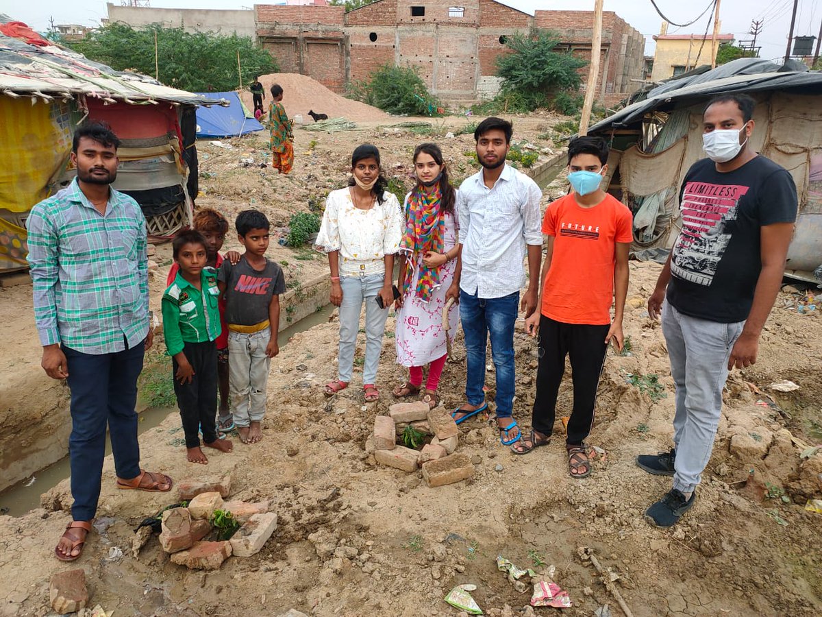 UmmidHum's tweet photo. TREES HAVE PLANTED BY TEAM 'HUM'. @TheDK1212 @dmjalaun https://t.co/pFkdElGh0w