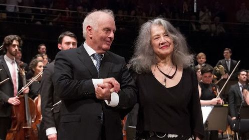 Happy 80th birthday to the incredible Martha Argerich!
 
Photo Credit: Laura Szenkierman/Prensa CCK 