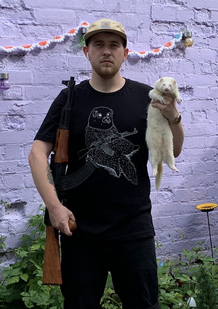 parrotboy's tweet photo. finally got round to buying some of my own merch https://t.co/21O3O1FGmQ