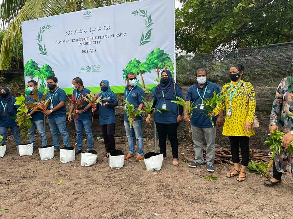 ތިމާވެށި ދުވަސް ފާހަގަ ކެޑުމުގެ ގޮތުން 1 ލައްކަ ރުއް، ޖެހުމުގެ ހަރަކާއް!

#environmentday2021 
#GenerationRestoration