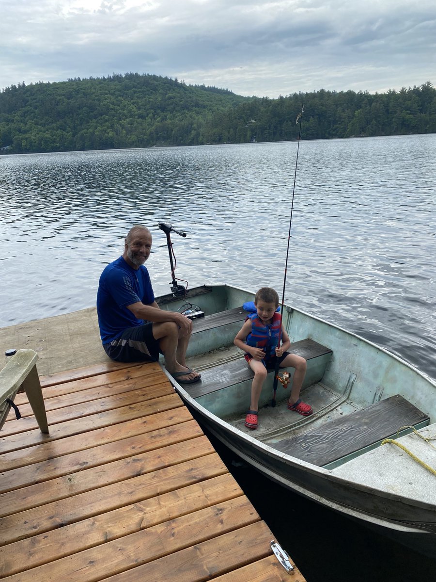 Who’s fishing on this beautiful National Health and Fitness Day, be active, love your family, make it a daily adventure. Grand Papa and Miller #showusyourmove #bougeavecnous #NHFDCan #NHFD #RiviereGatineau #LaVoieVerte