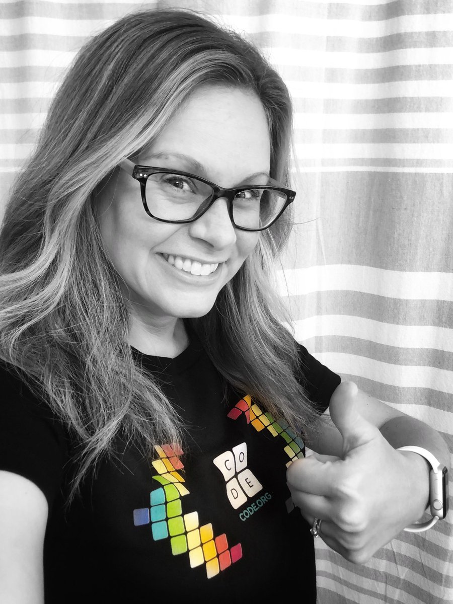 jzwvu07's tweet photo. โค๏ธ๐งก๐๐๐๐Super pumped to be reunited with my @codeorg CSF peeps for the annual summit this weekend and to be co-leading Cohort 3 with @dbcaguioa! Woo! Letโs do this! #teachcode #codewv @CodeWV #CS4WV @TeachCode https://t.co/eUfJsLzURq