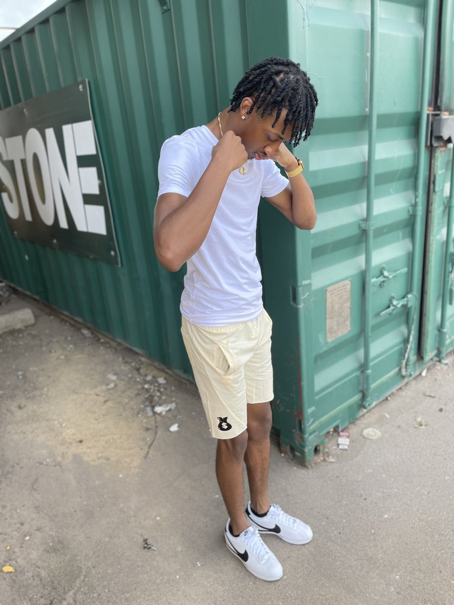 RawAbiding's tweet photo. NEW DROPS 🚨  SWEAT SHORTS AVAILABLE NOW IN 4 COLOR WAYS ! 

Landon Rocking Our Off-White Sweatshorts ! 🐐 

Available NOW @ https://t.co/bBmnz8L8CJ ! Shop ! https://t.co/GqxI1ioXac