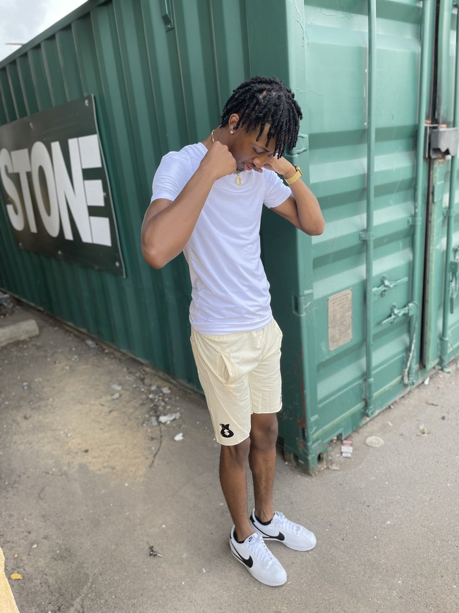 RawAbiding's tweet photo. NEW DROPS 🚨  SWEAT SHORTS AVAILABLE NOW IN 4 COLOR WAYS ! 

Landon Rocking Our Off-White Sweatshorts ! 🐐 

Available NOW @ https://t.co/bBmnz8L8CJ ! Shop ! https://t.co/GqxI1ioXac