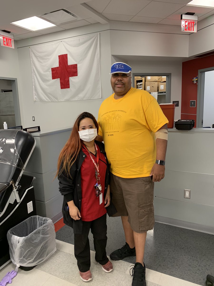 RicardoDetroit's tweet photo. @wmualumni #WMUdayofservice @RedCross Blood Donations save lives!! @pbs_1914 @WMU_Sigmas @WesternHerald https://t.co/Rn9QauKuMK