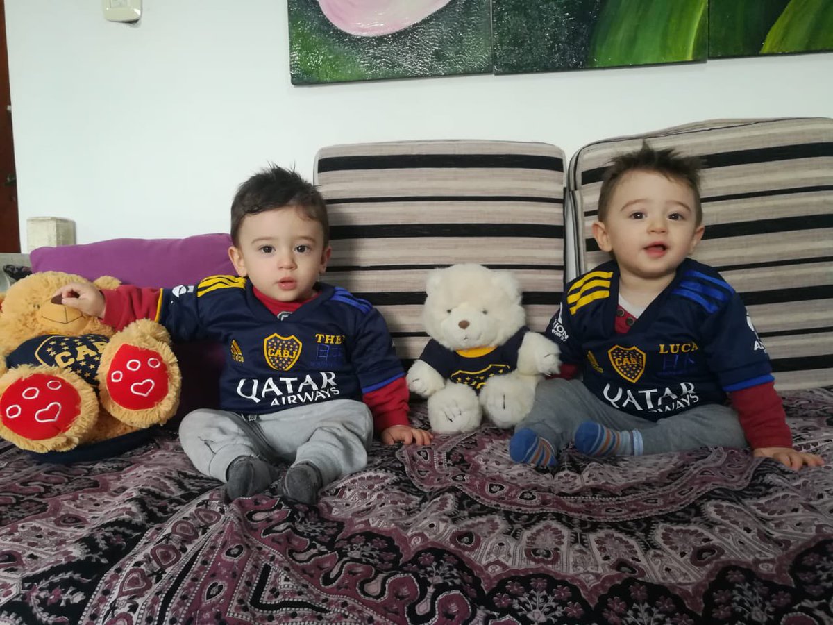 Luislu8yy's tweet photo. @tndeportivo mis nietos Luca y Theo hinchas de Boca junto a su Abuelo Luis de 71 años. Tévez siempre en nuestro ❤️. Gracias Amigo.... https://t.co/tLgQSOXKh4