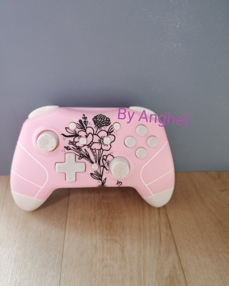 AnghellOFF's tweet image. Custome manette switch.