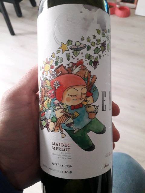 TastingStore's tweet photo. El gran ekeko de Miraluna, añada nueva 2018.
Color rojo….Wine en Miraluna por Vivino: https://t.co/TSknEJXqbj https://t.co/LkoTPcMcDm