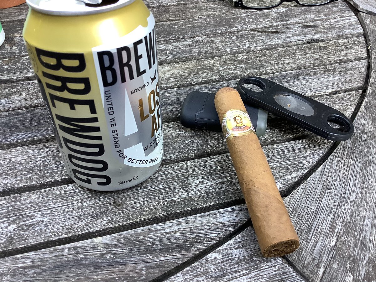 Doris from Watford tweet media