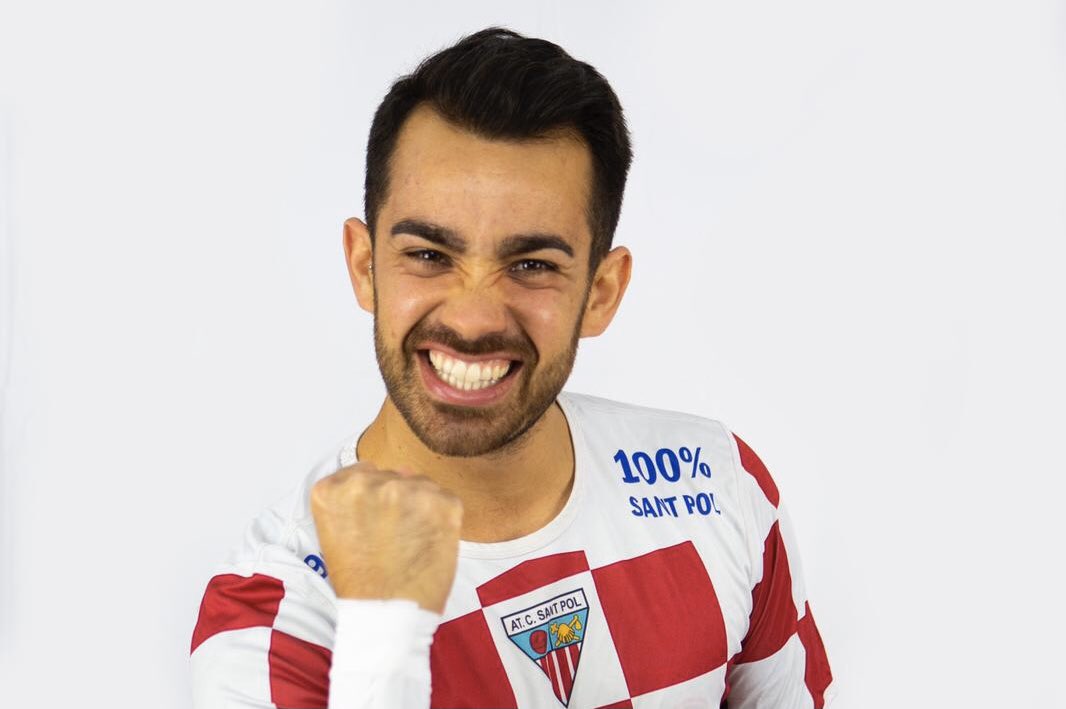 atcsantpol's tweet photo. Goooooooool al Mpal de Malgrat !
@CDMalgrat2018 0- @atcsantpol 1
Pacheco fa el primer en un gol d’àrea al minut 8 de l’encontre!
📲 seguiu el partit al facebook live!
100% Sant Pol 🔴⚪️
#futcat #futbol #Copa2cat https://t.co/eVvzUxHRxZ