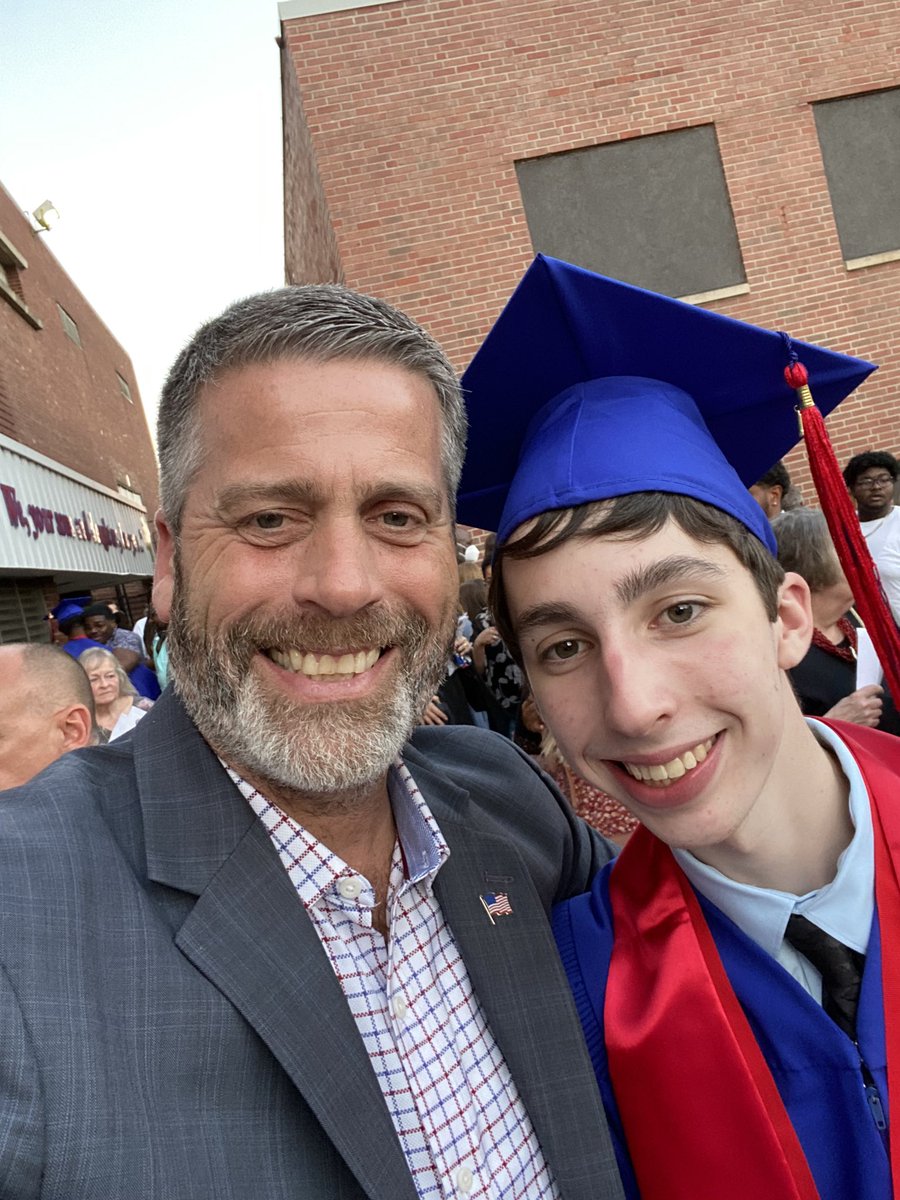 paulwyman8's tweet photo. Proud of this guy! @jwyman03 graduated International Baccalaureate with Academic Honors. Way to go son - we love you and are excited for your future.  @ShellyWyman @KokomoSchools https://t.co/YFoAj7Tzno