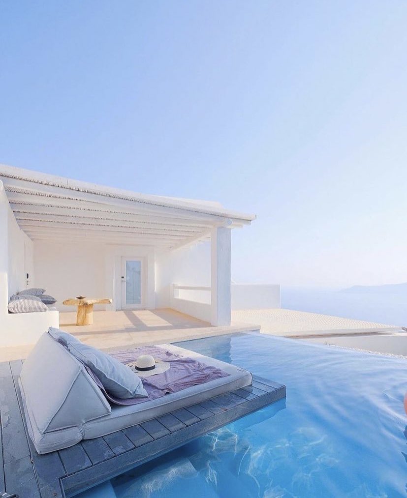 ScribeFlash's tweet photo. Mykonos, Grèce 🇬🇷 https://t.co/KONNJCe5k5