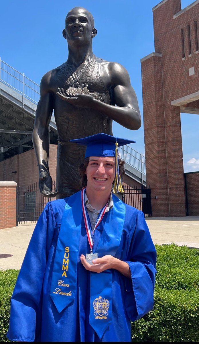 WHSPanthersTF's tweet photo. Whitmer Panther Austin Gibbons is missing his HS graduation to compete for his track team today at the State Championship. Austin is 7th in his Senior class and now will be competing as one of the top 8 fastest 400 meter runners in the state of Ohio! https://t.co/FwSOY99lru