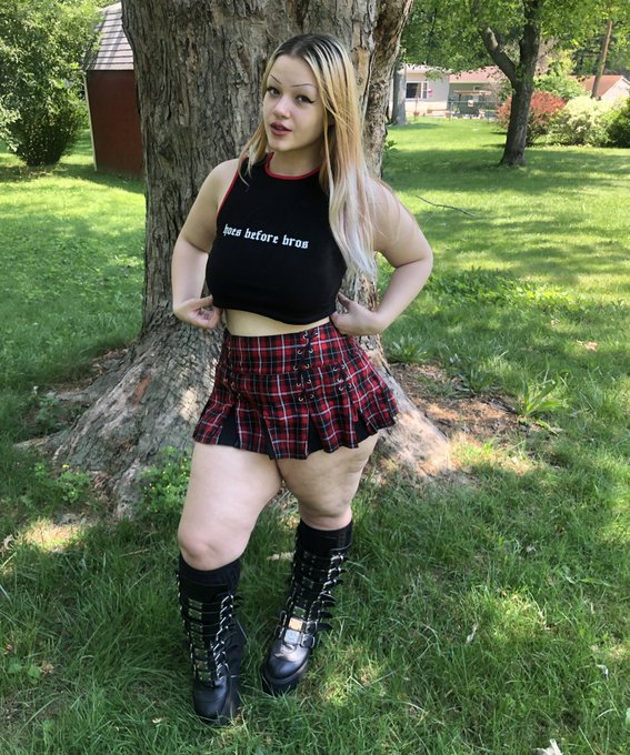 TW Pornstars - TINY SATAN . Pictures and videos from Twitter. Page 3