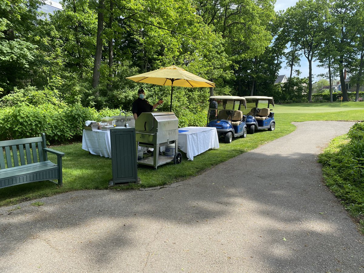 SeanDeSilva09's tweet photo. Toronto Hunt team setting up a mid round oasis on a beautiful weekend! https://t.co/yaD3a6QHjR