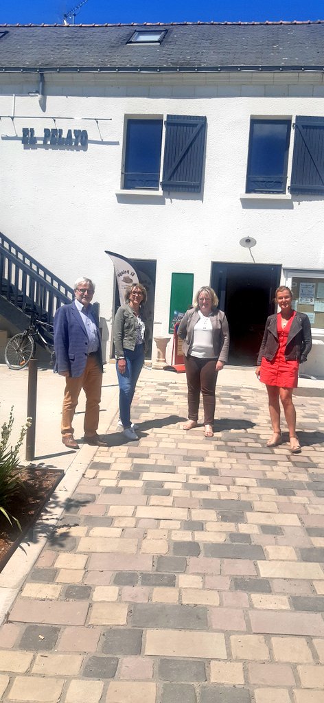 KarineEngel49's tweet photo. #journeenationale #environnement 
Au programme :
➡️ inauguration bac électrique ecouflant/cantenay
➡️ déjeuner de soutien av la maire du Plessis-Macé #merci 
➡️ continuité voie douce &amp; écluse à Longuenée #anjou 
➡️ pblématique agri bio #angers4 

#angers #electionsdepartementales https://t.co/wo2CyC4oIa