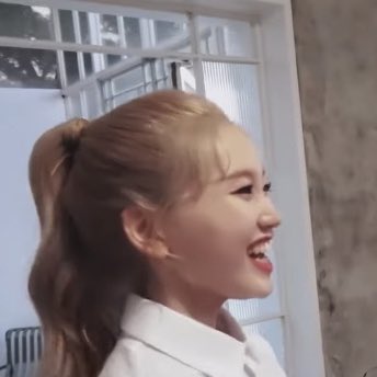low quality gowon (@wonslq) on Twitter photo 