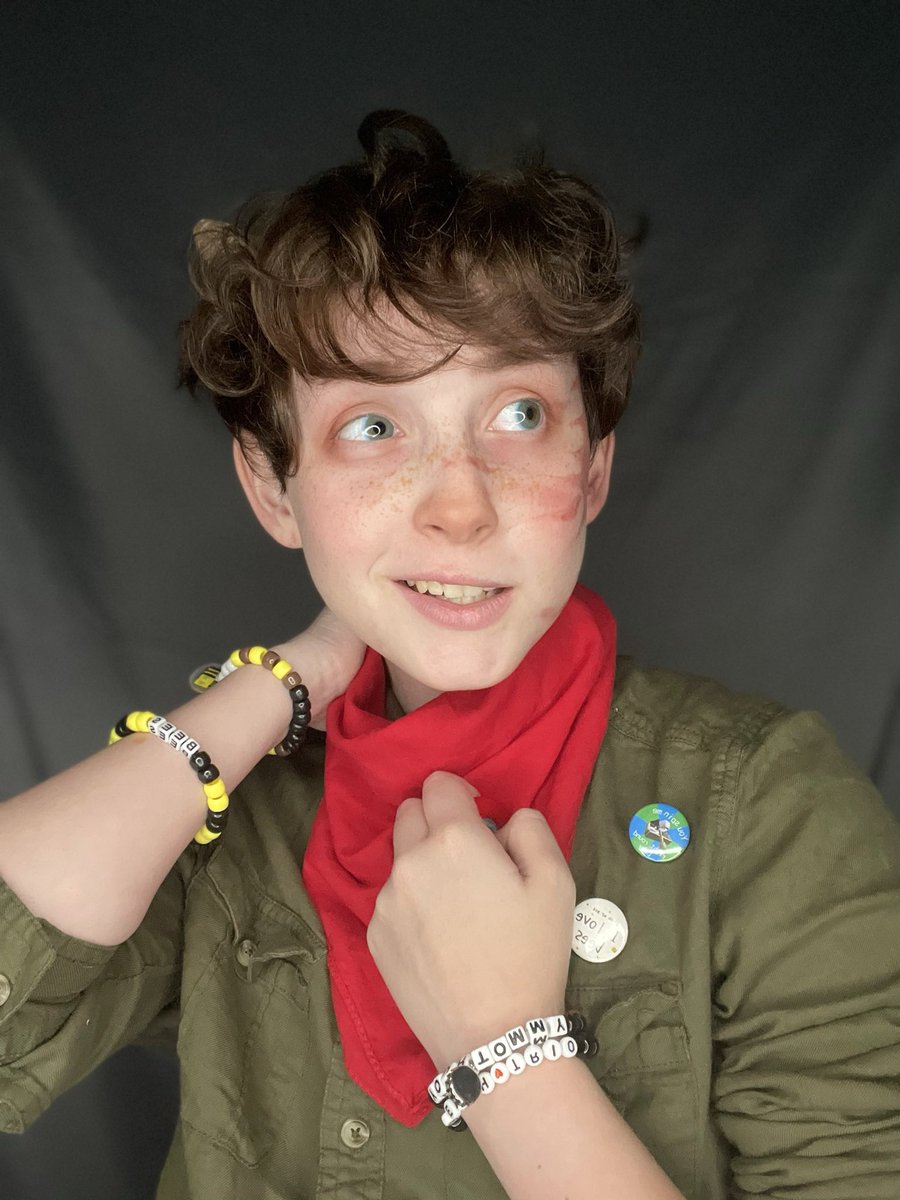 voidbee_'s tweet photo. it really is a tubbo moment huh

#dreamsmp #tubbo #tubbocosplay https://t.co/KdoQf8Xjky