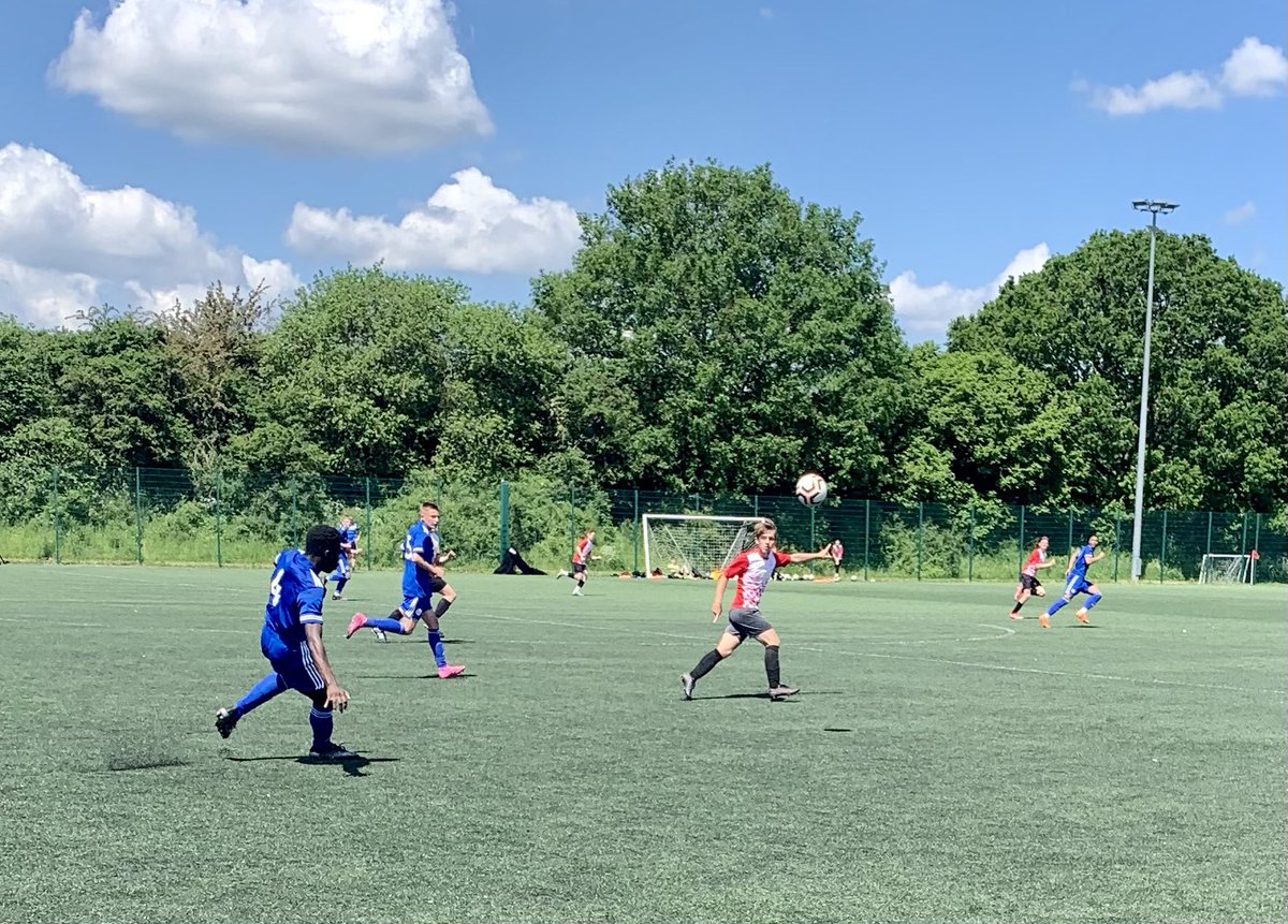 HeidiBjorn's tweet image. @psa_pro U15 v Stevenage and Leicester #seasonone #midfield #goodlearning #hot #bobblyastro