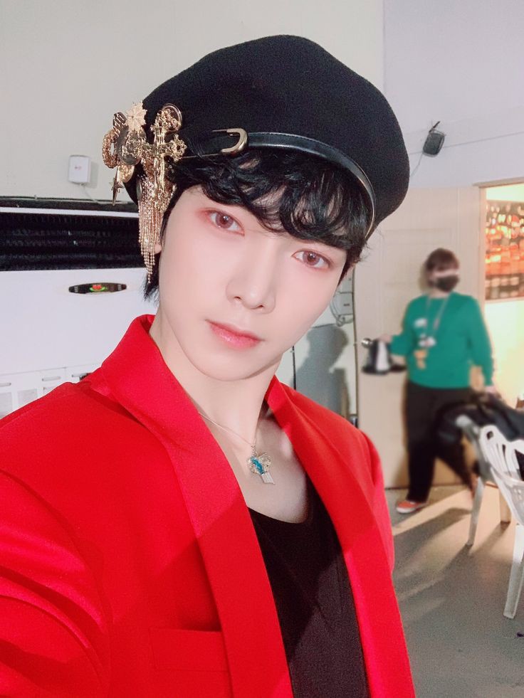 DiarioHongjoong's tweet photo. 🔔» Interação Social
   #HORIZON_CLASS 

→ Letra:  A

Comentem aqui palavras com A utilizando as tags #ATEEZ , #에이티즈 , #エイティーズ e marcando o @ATEEZofficial 

⏰ : até 20:00

- Berry🍓 https://t.co/d3JKYVN8Ka