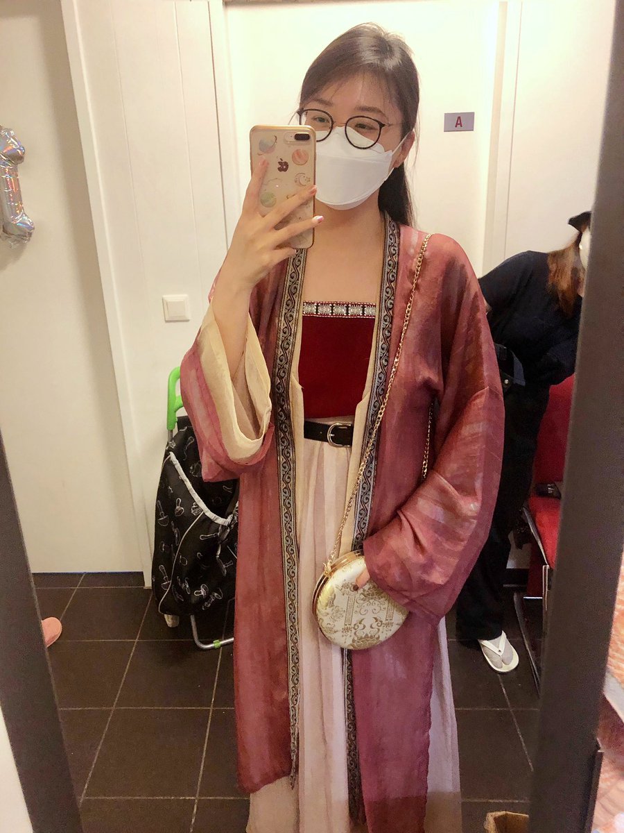 Shuang Zhang (@shuangzhang_826) on Twitter photo 