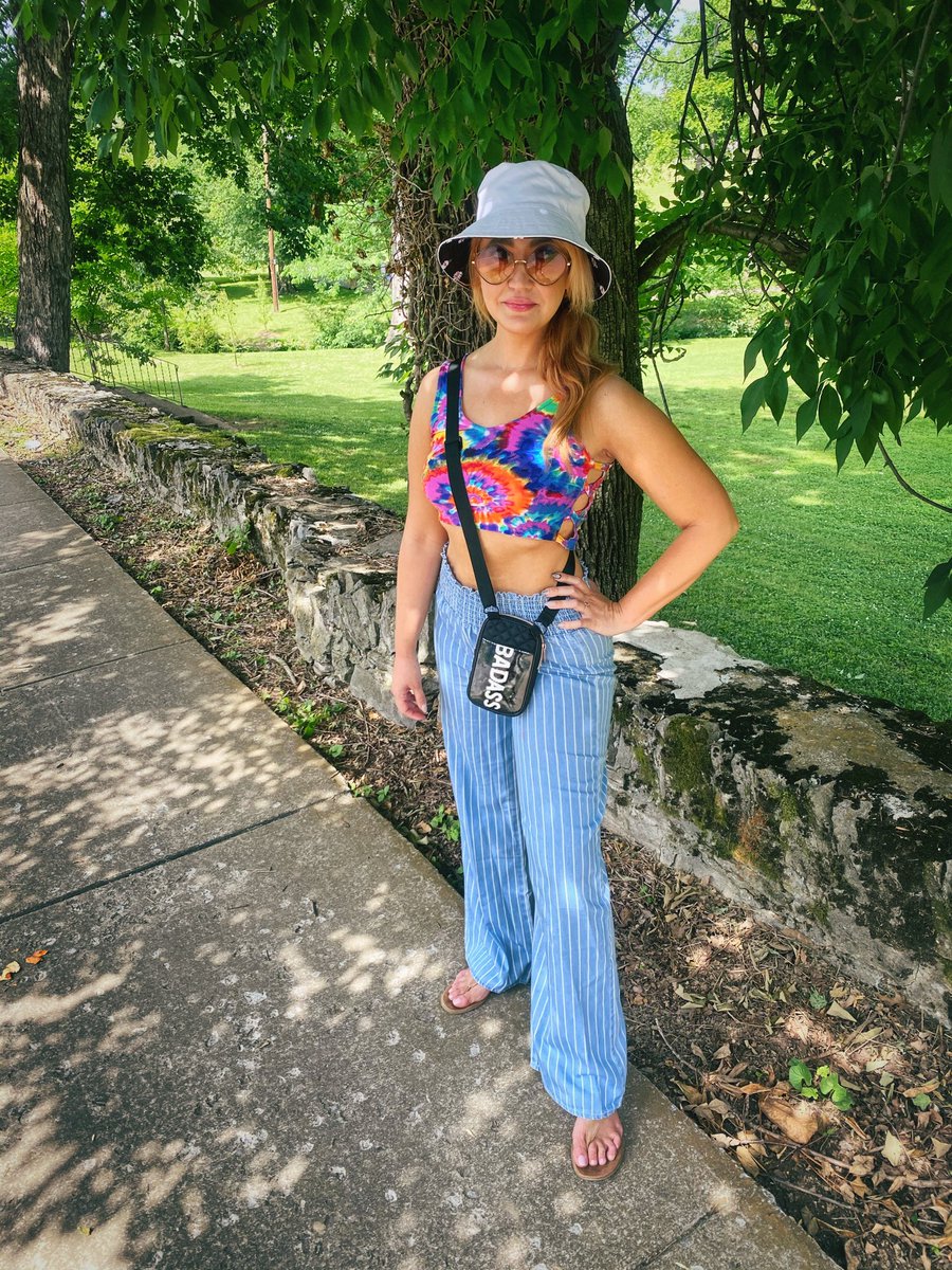 meghanlinsey's tweet photo. ☮️🙂❤️✌🏼 https://t.co/HTJUXPV4ra