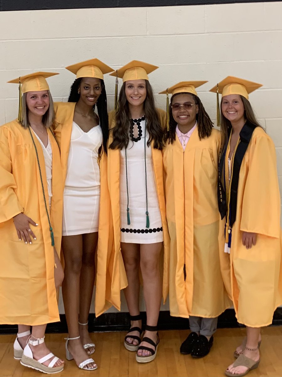 Congratulations to our 2021 graduating class! Once a lady lion always a lady lion. Lady lions forever!