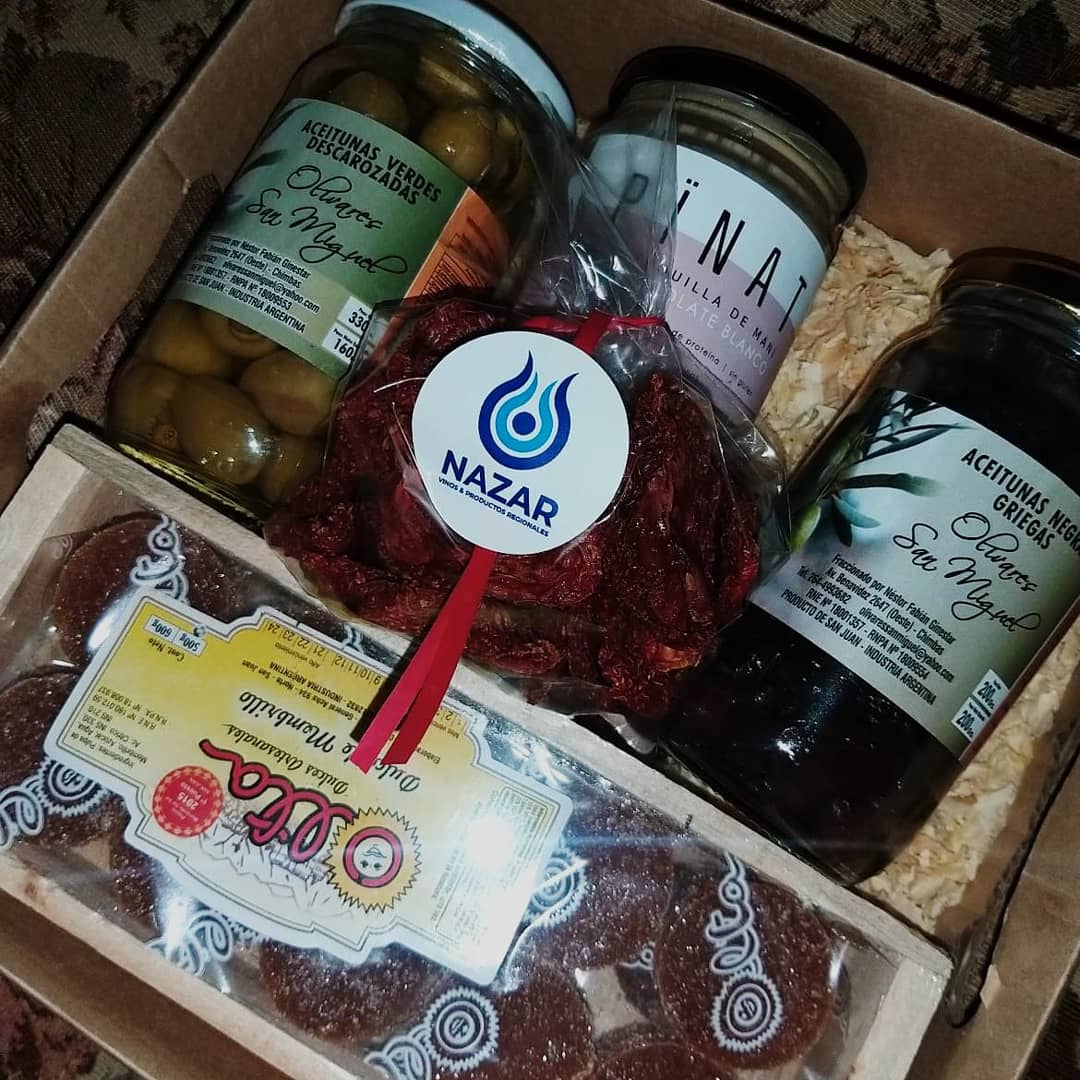 🧿 Regalá sabor!!!
🧿 Armá tu caja con los productos que más te gusten.
🧿 Frutos secos, aceitunas, membrillos, pasta de maní, tomates deshidrarados y muchas más opciones.
#regalos #vidasaludable #comersano #vidasana #regalosoriginales #regalospersonalizados